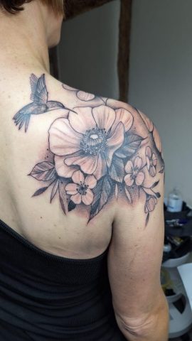 flower-natur-tattos-talisman-tattoo Talisman Tattoo Sabine Jacobs Raeren Beispiele Tattoos +32 472 05 09 84